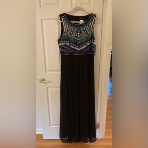 NWT Tahari Sleeveless Gown Embroidered Bodice Size 14